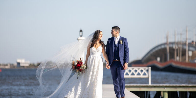 A Breezy Fall Wedding at Mallard Island Yacht Club